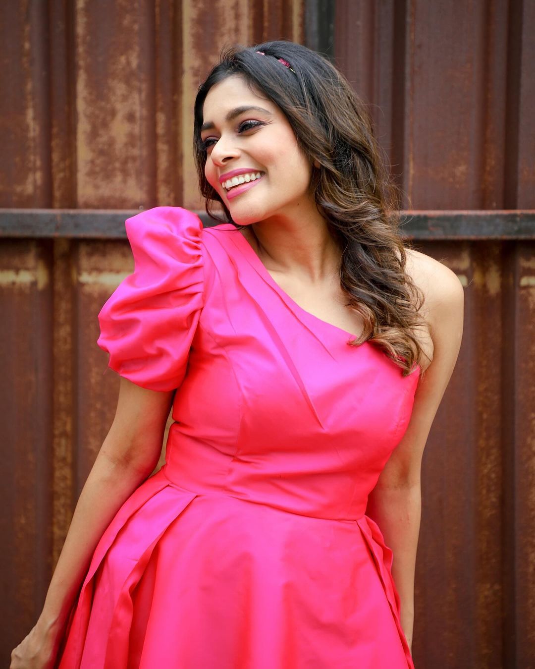 The 'Larissa' high low Dress